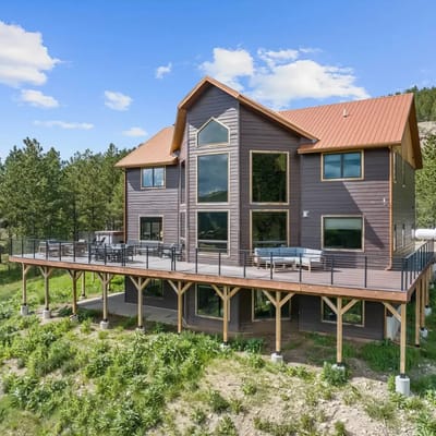 The Deadwood Lookout-Sleeps 22